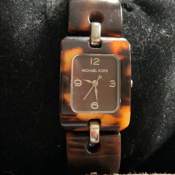 Michael Kors watch - Picture 2 of 6